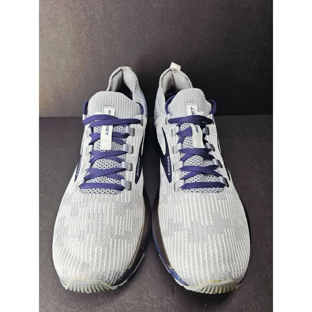 Brooks Men 9.5 Comfy footwear
